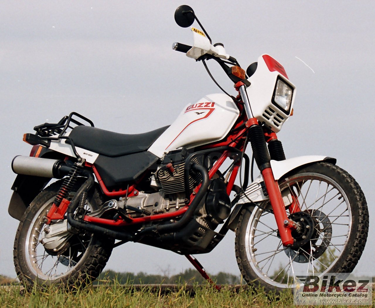 Big nymous user. v 65 tt picture and wallpaper from Bikez.com